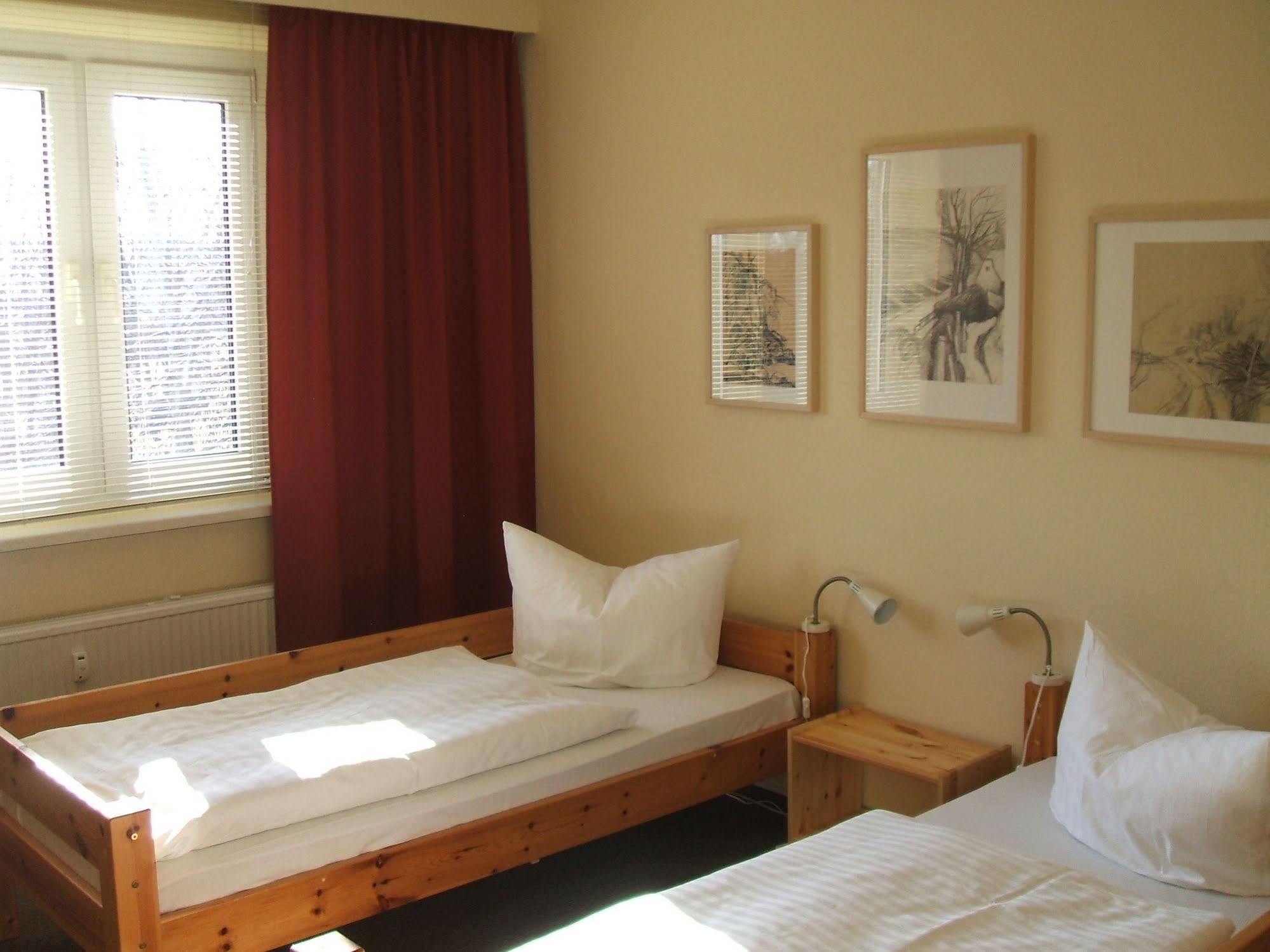 Hostel & Bistro Haus Der Horizonte Bad Doberan Ngoại thất bức ảnh